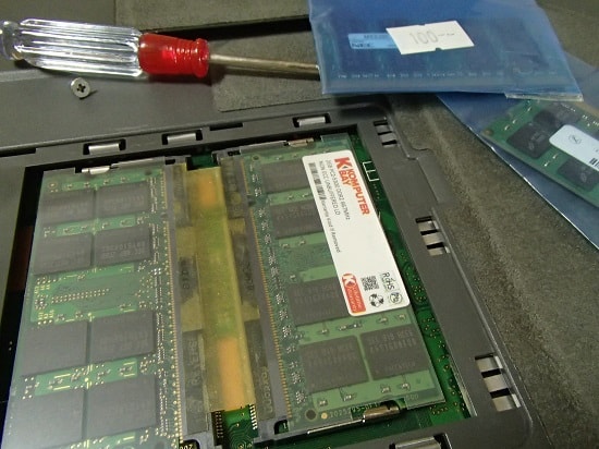 古いノートPCの復活大作戦！ジャンクメモリで4GBに増設！Windows10に 